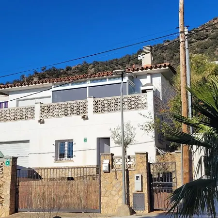 فيلة Casa Peroscalou *
