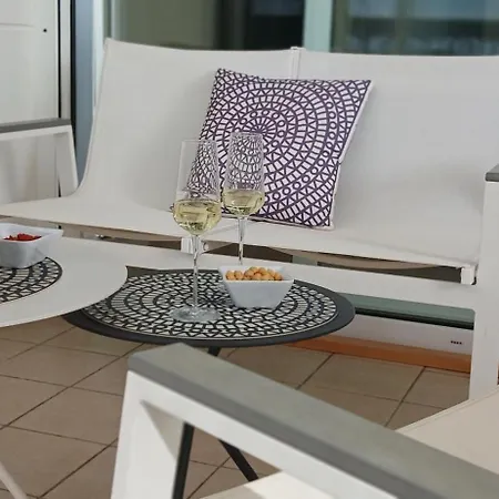 Casa Peroscalou فيلة *